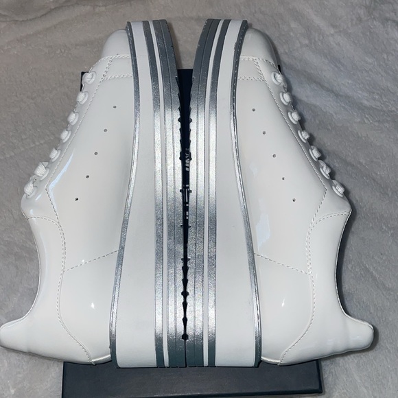 NWT SILENT D SHELLAN White Sneaker - Picture 11 of 14